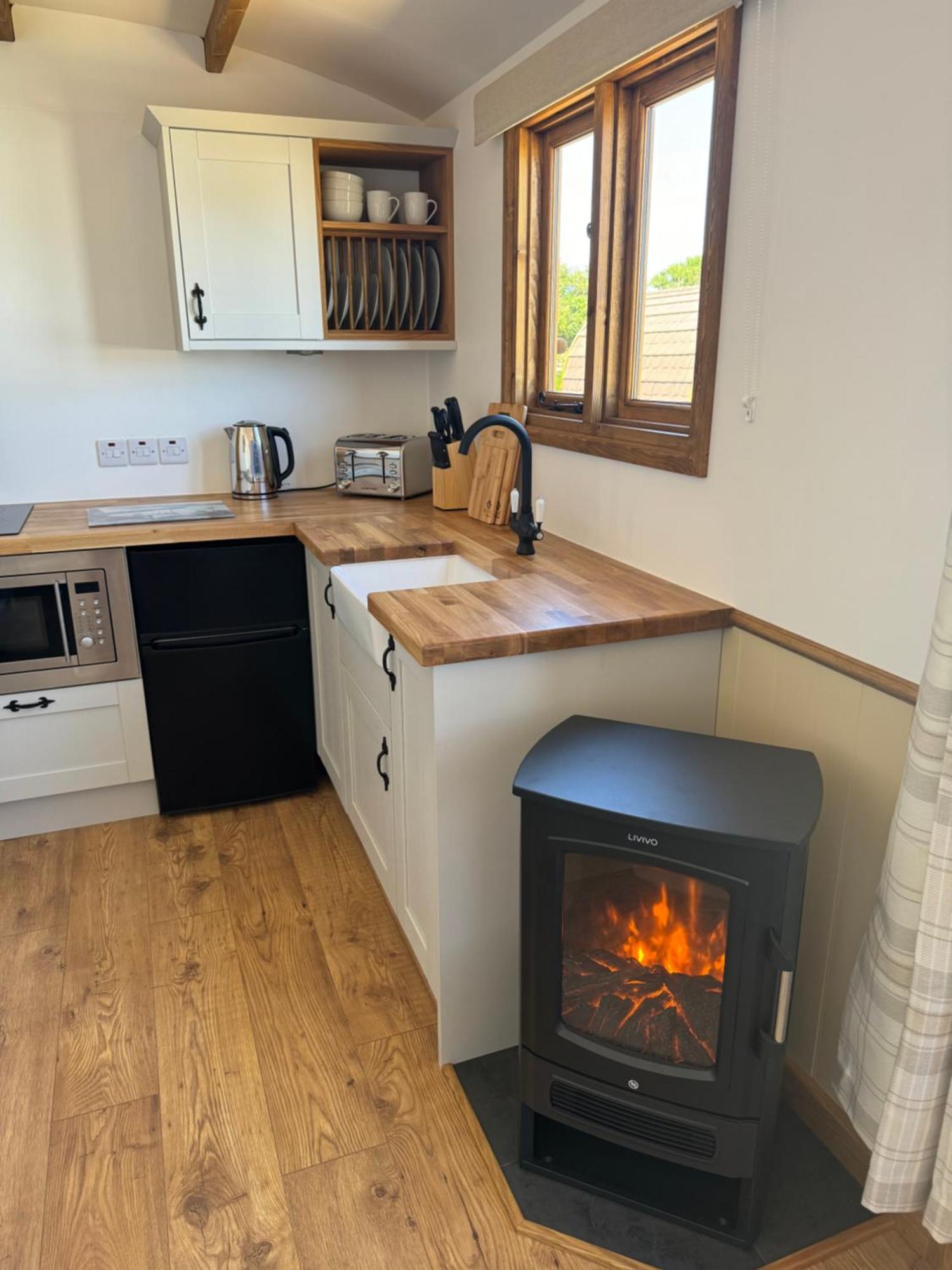 Shepherd Hut Brixham